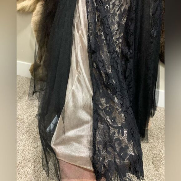 Custom Elegant and Sexy Floral Lace With Beads & Sequins Mermaid Gown - Picture 16 of 16